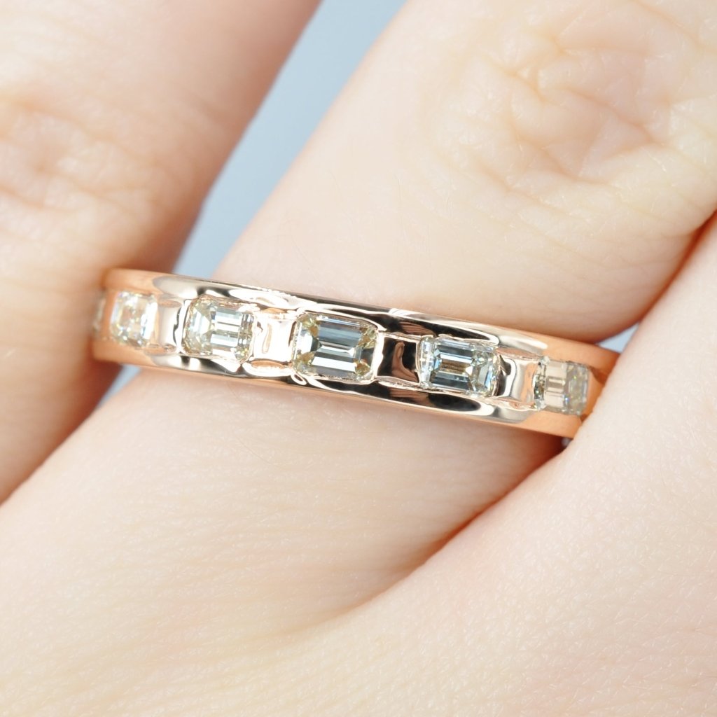 Exquisite 2.50 CT Emerald Cut Diamonds - Eternity Ring in 14KT Rose Gold - Primestyle.com