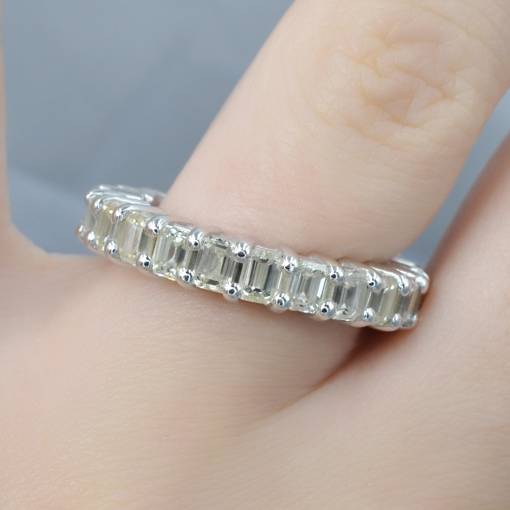 Adorable 5.00 CT Emerald Cut Diamonds - Eternity Ring in Platinum