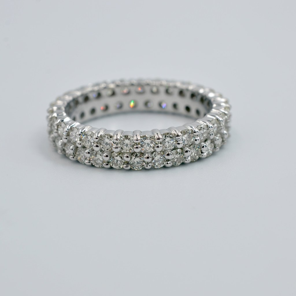 Chic 5.00 CT Round Cut Diamond Eternity Ring in 14KT White Gold - Primestyle.com