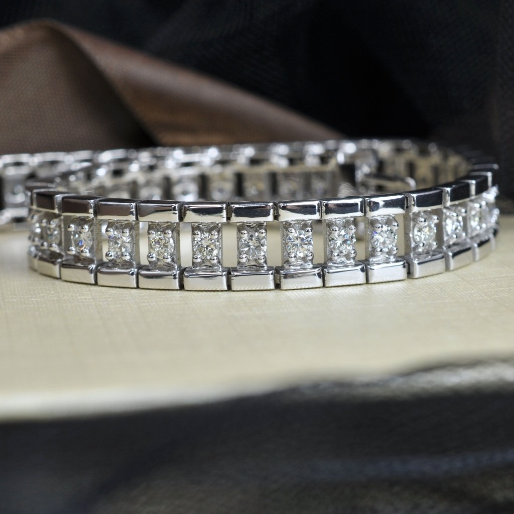 Captivating 2.00 CT Round Cut Diamonds - Diamond Bracelet in 14KT White Gold - Primestyle.com
