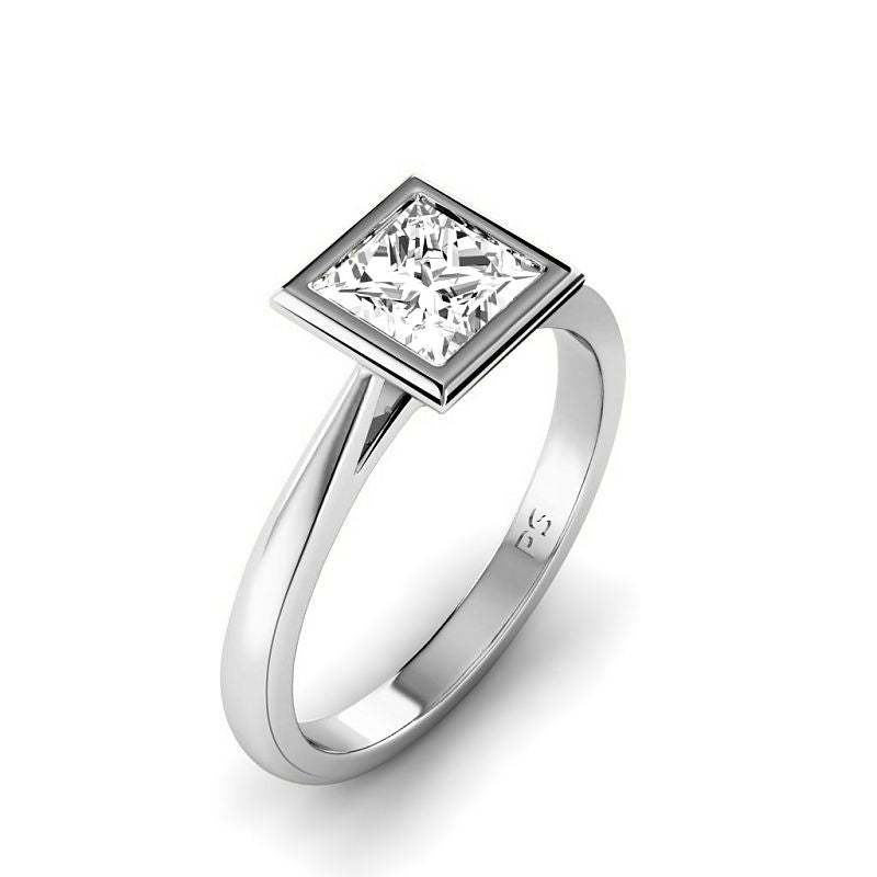 0.35-1.50 CT Princess Cut Diamonds - Solitaire Ring