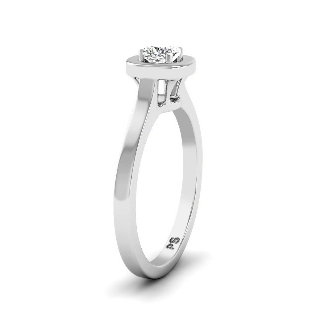0.50-6.00 CT Cushion Cut Diamonds - Solitaire Rings
