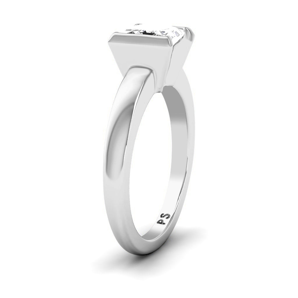 0.35-1.50 CT Princess Cut Diamonds - Solitaire Ring