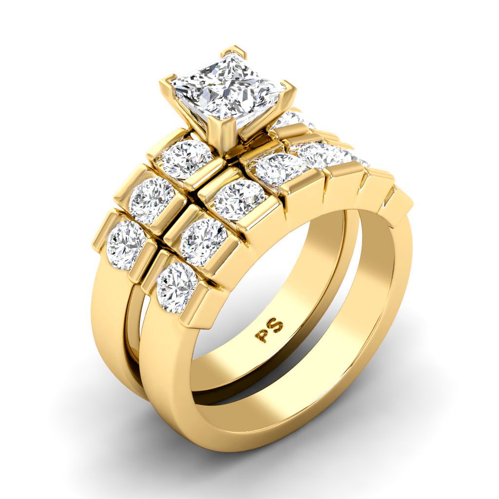 2.20-3.35 CT Princess & Round Cut Natural Diamonds - Bridal Set