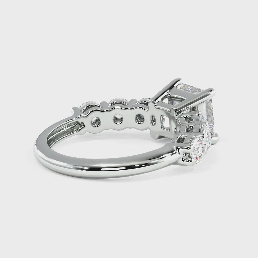 1.50-4.00 CT Round & Princess Cut Lab Grown Diamonds - Engagement Ring