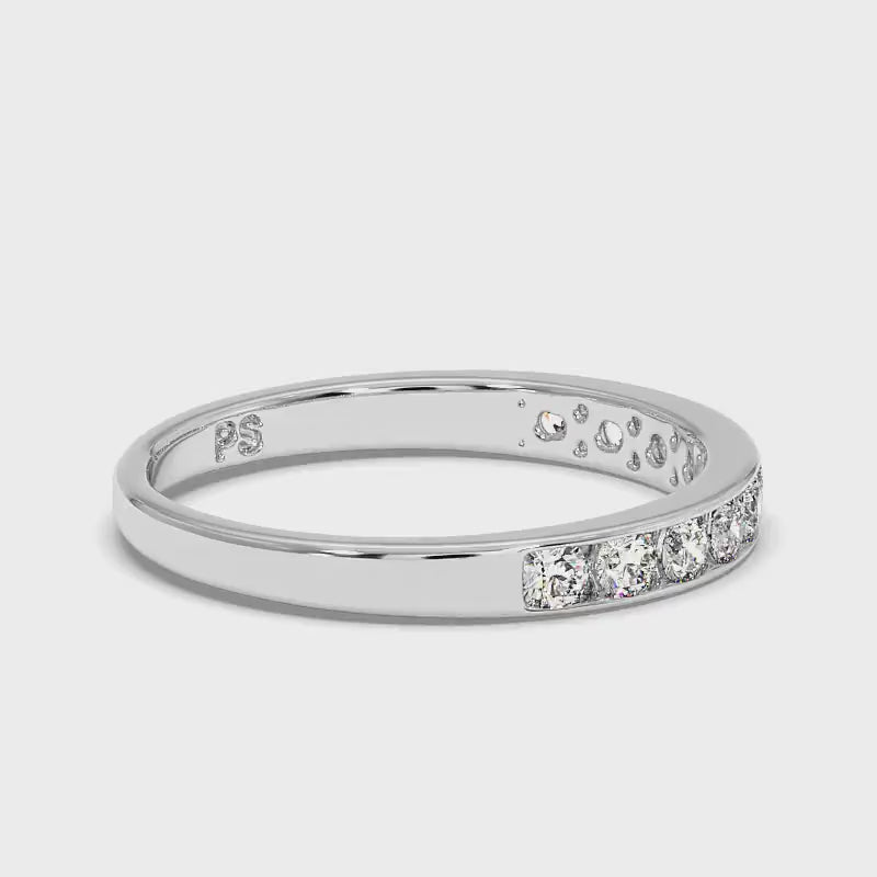 0.25 CT Round Cut Diamonds - Wedding Band