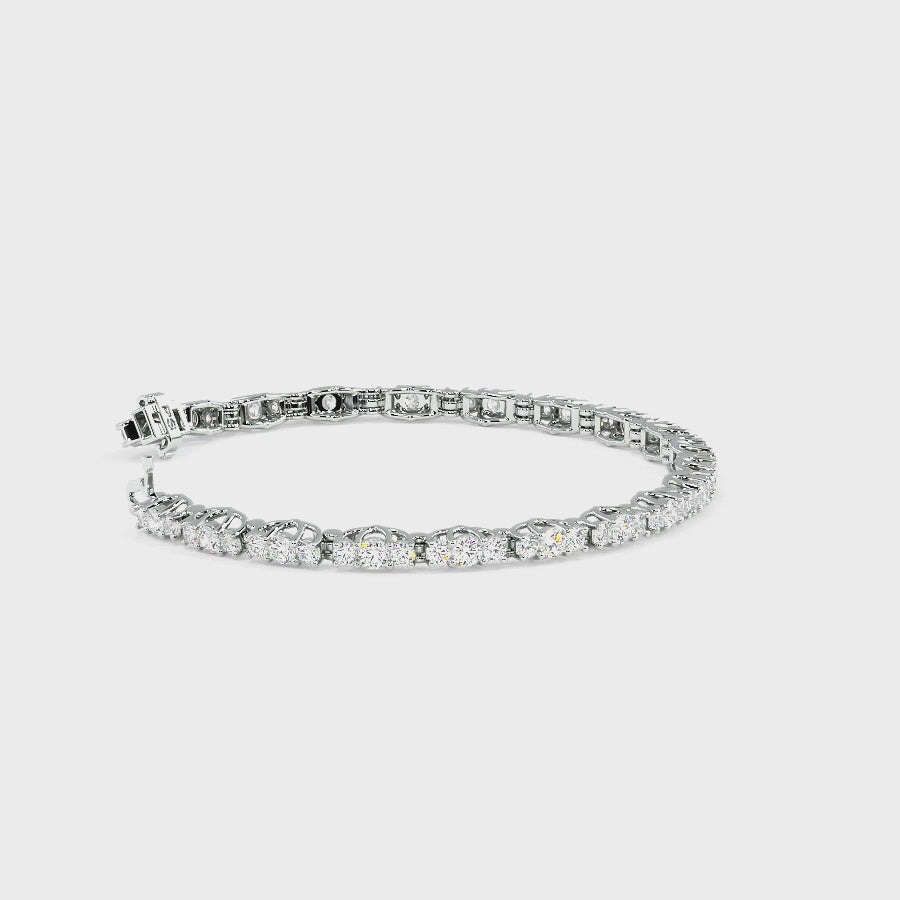 2.00-4.00 CT Round Cut Lab Grown Diamonds - Four Prong Setting Diamond Bracelet