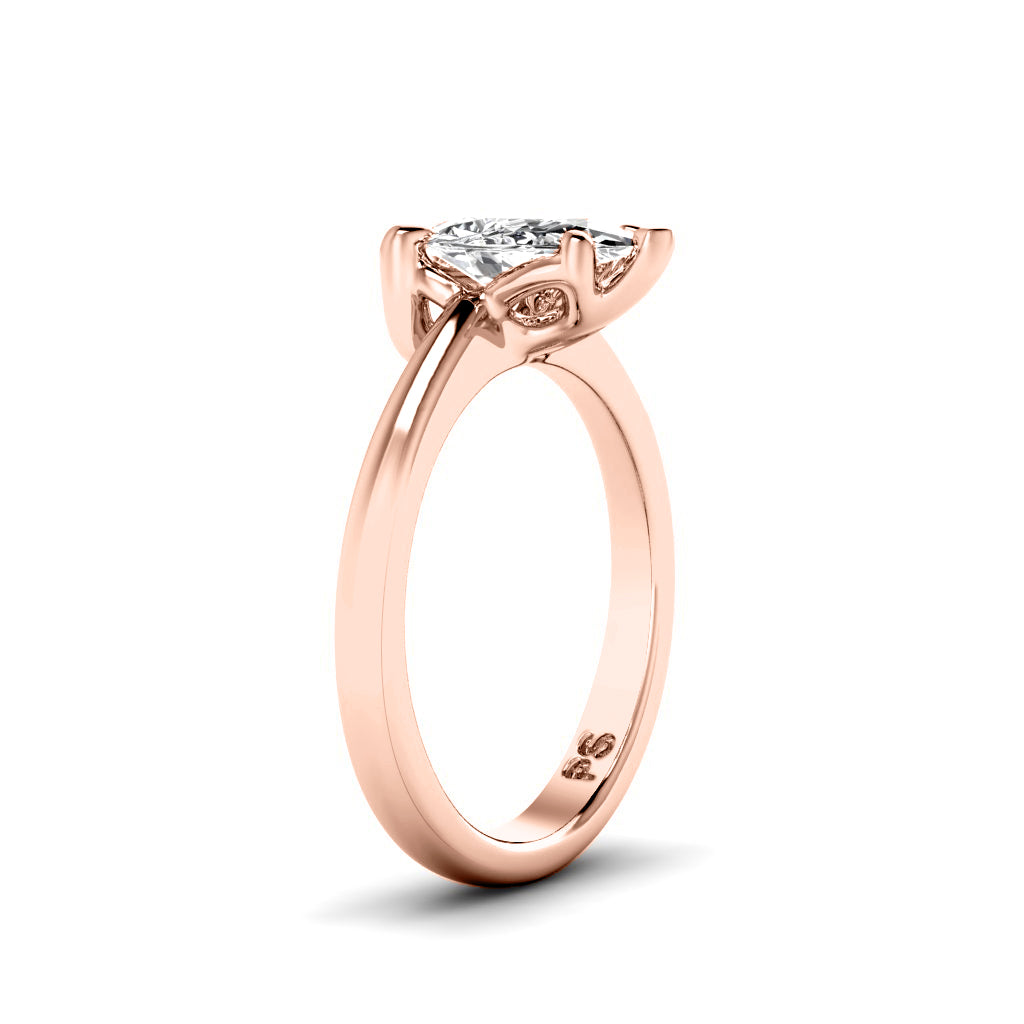 0.35-1.50 CT Pear Cut Diamonds - Solitaire Ring