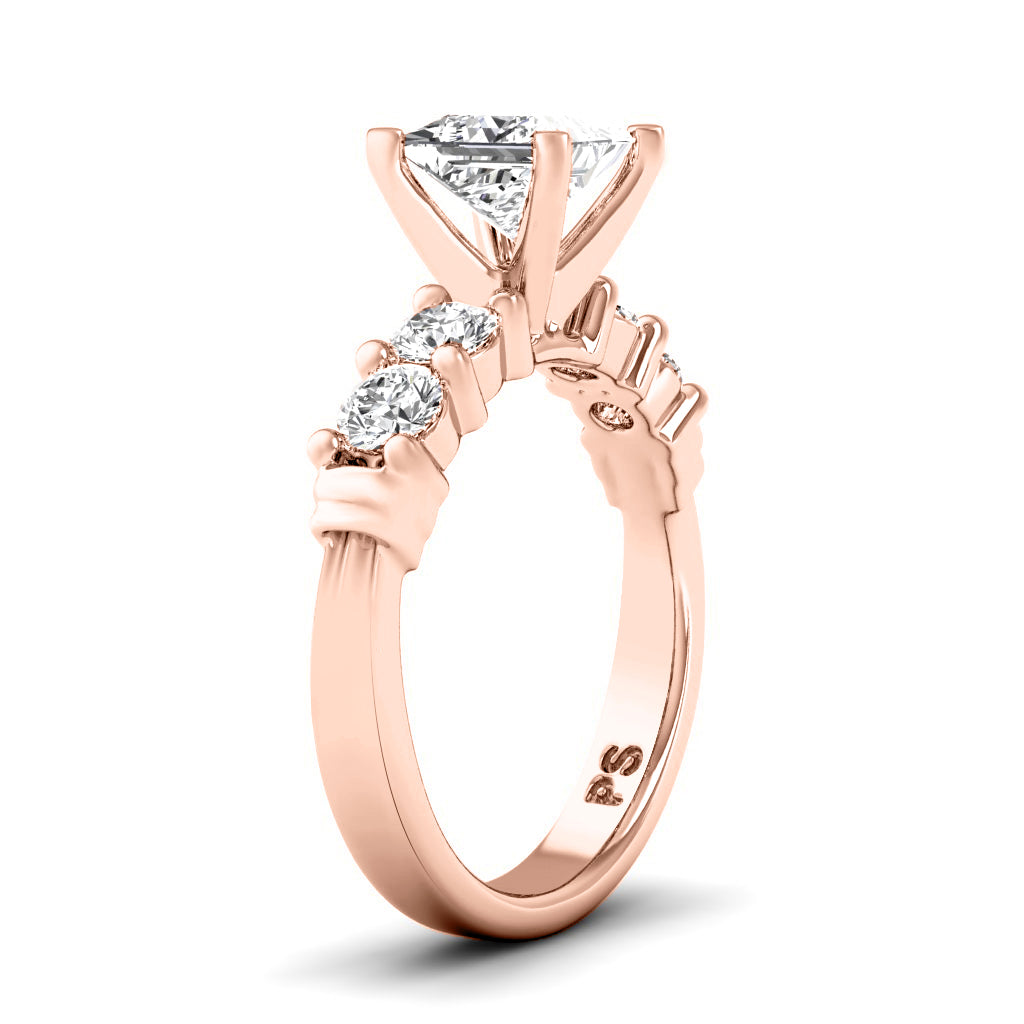 0.95-2.10 CT Round Cut Diamonds - Engagement Ring