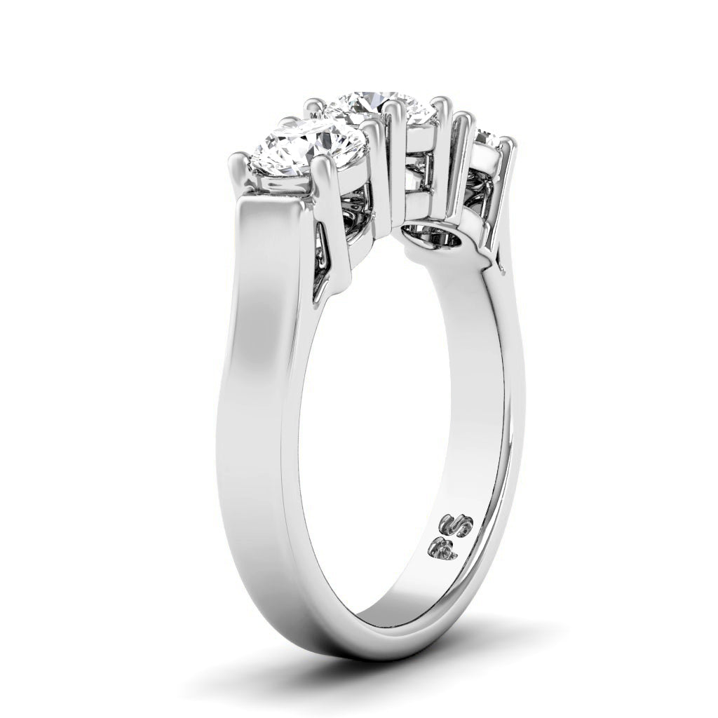 1.20-6.70 CT Round Cut Diamonds - Three Stone Rings