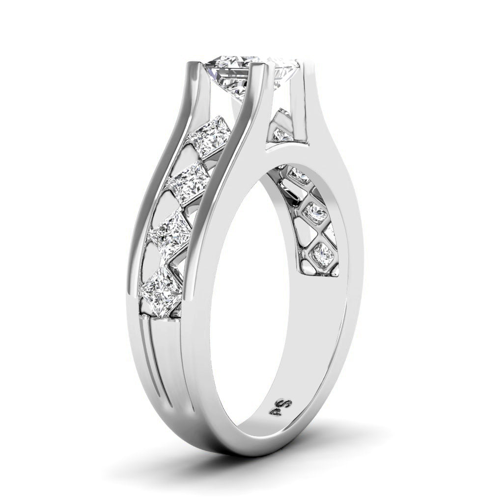 1.30-3.80 CT Princess Cut Lab Grown Diamonds - Engagement Ring