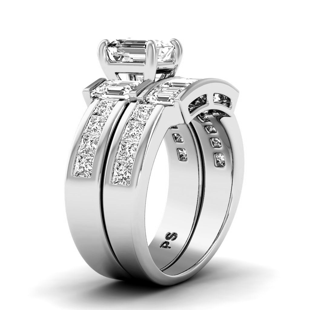 3.05-4.20 CT Emerald & Princess Cut Natural Diamonds - Bridal Set