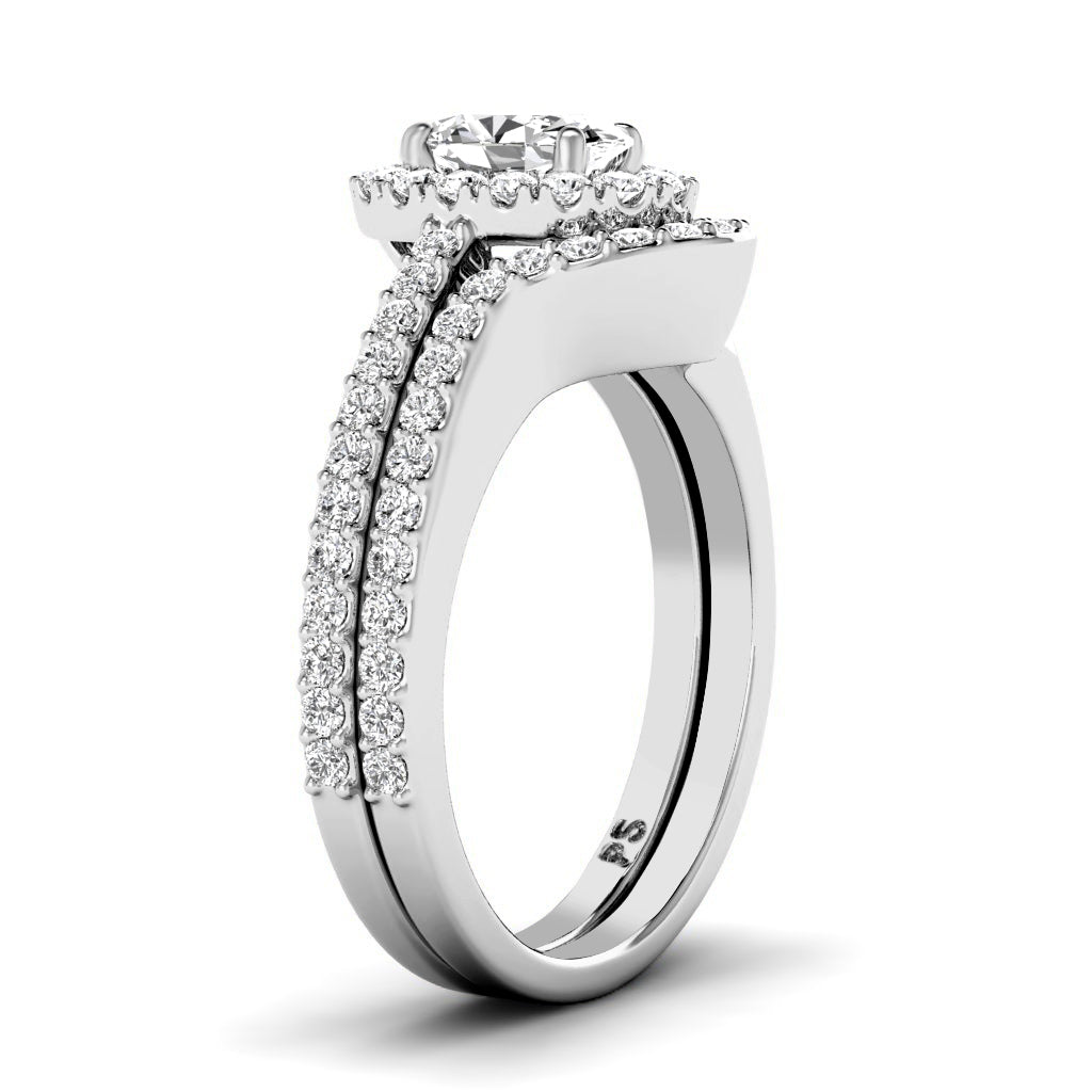 1.10-2.25 CT Round & Oval Cut Diamonds - Bridal Set