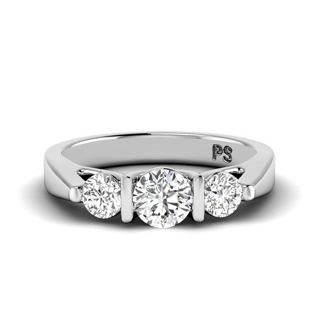 0.85-6.35 CT Round Cut Diamonds - Three Stone Rings