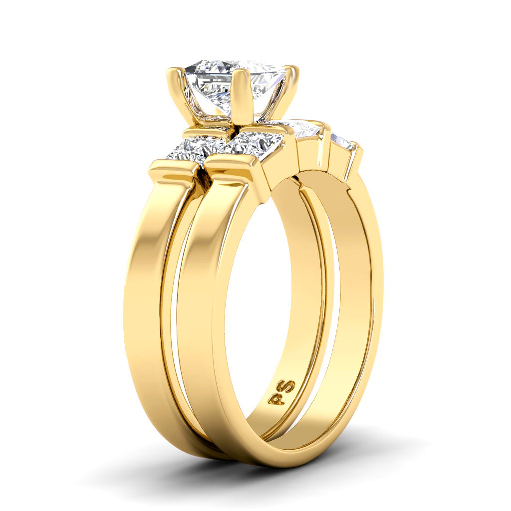 1.90-3.05 CT Princess Cut Natural Diamonds - Bridal Set