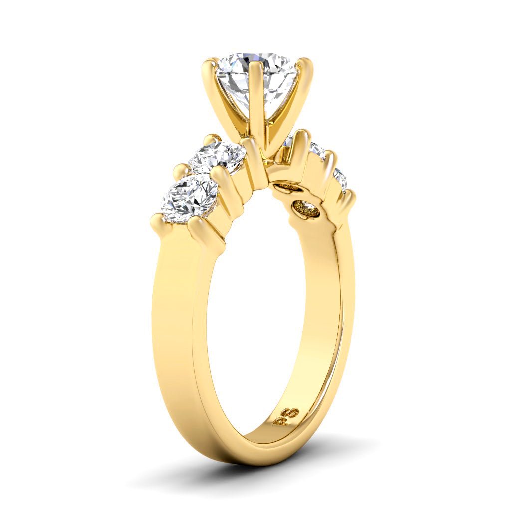 1.10-6.60 CT Round Cut Diamonds - Engagement Ring