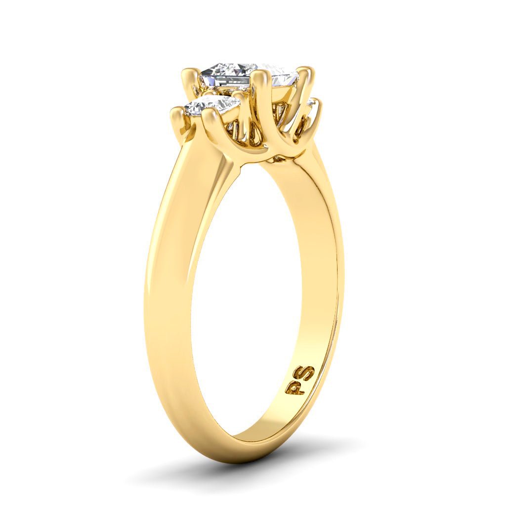 0.75-0.95 CT Princess Cut Natural Diamonds - Three Stone Rings