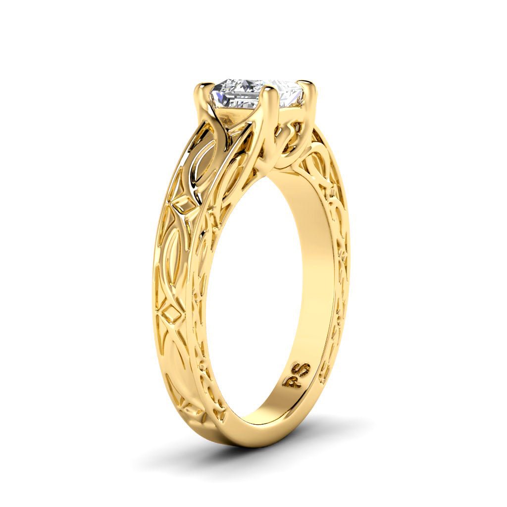 0.50-6.00 CT Princess Cut Diamonds - Solitaire Rings