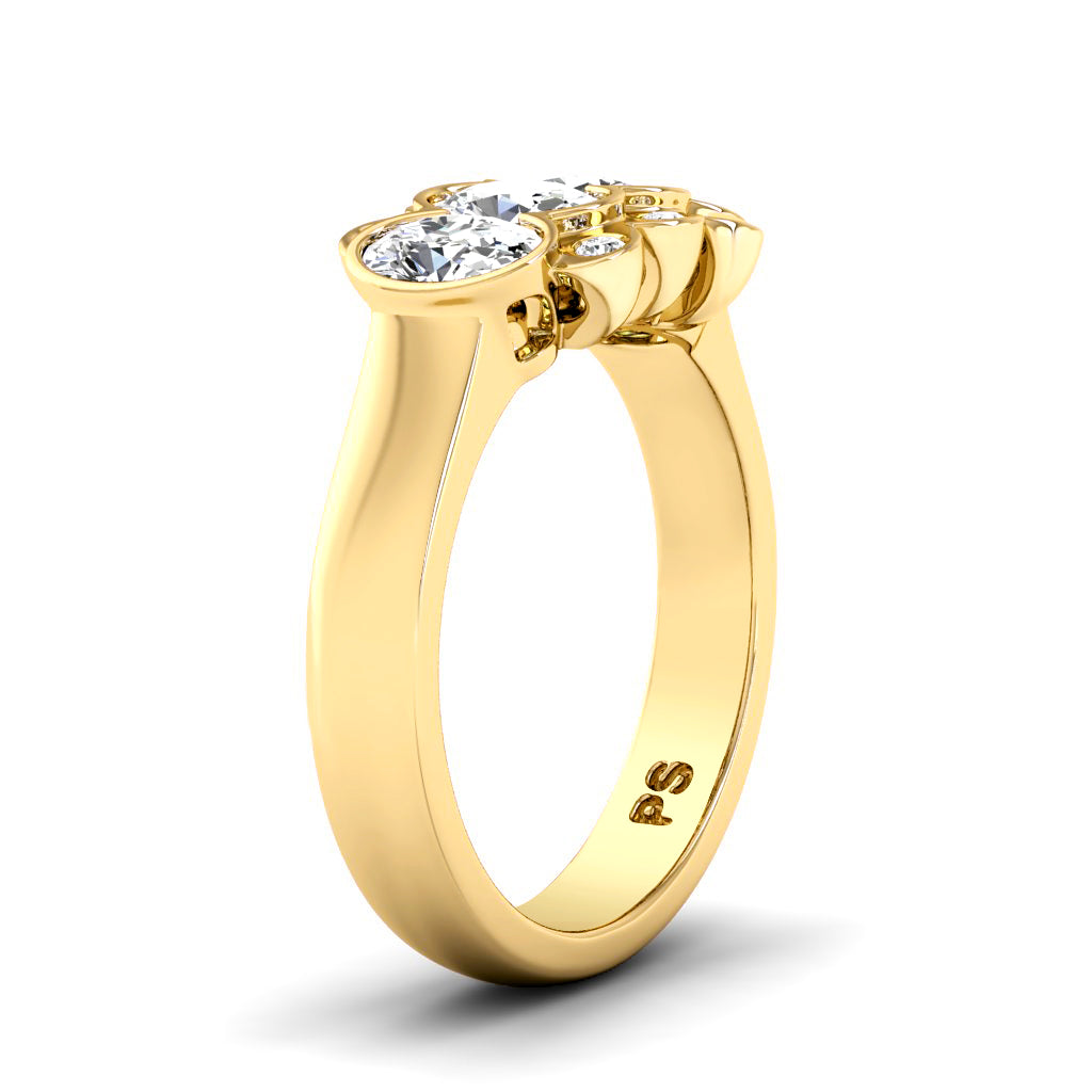 1.26 CT Round & Oval Cut Diamonds - Wedding Band