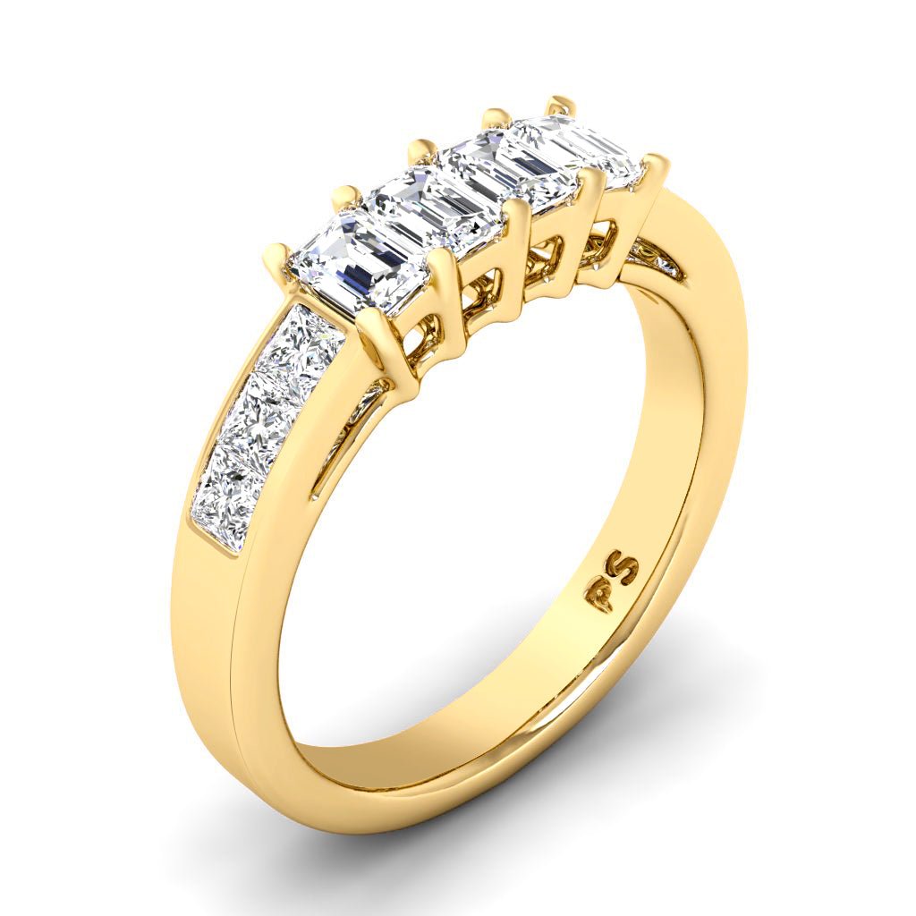 1.10 CT Emerald & Princess Cut Natural Diamonds - Wedding Band - Primestyle.com