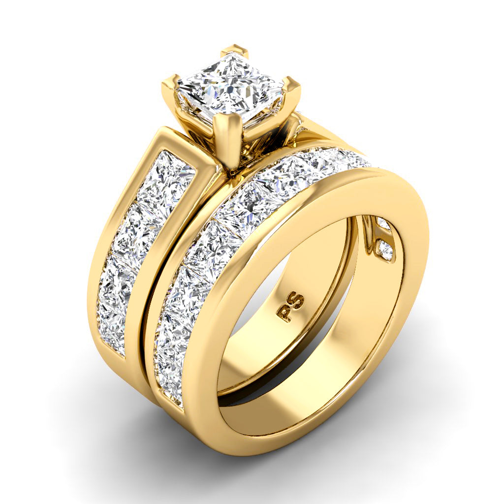 5.25-6.40 CT Princess Cut Natural Diamonds - Bridal Set