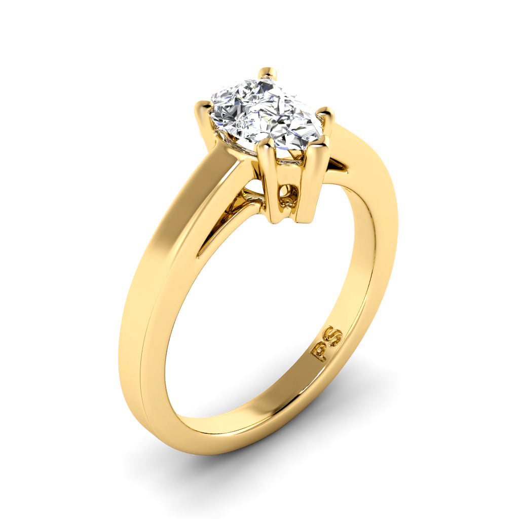 0.35-1.50 CT Pear Cut Diamonds - Solitaire Ring