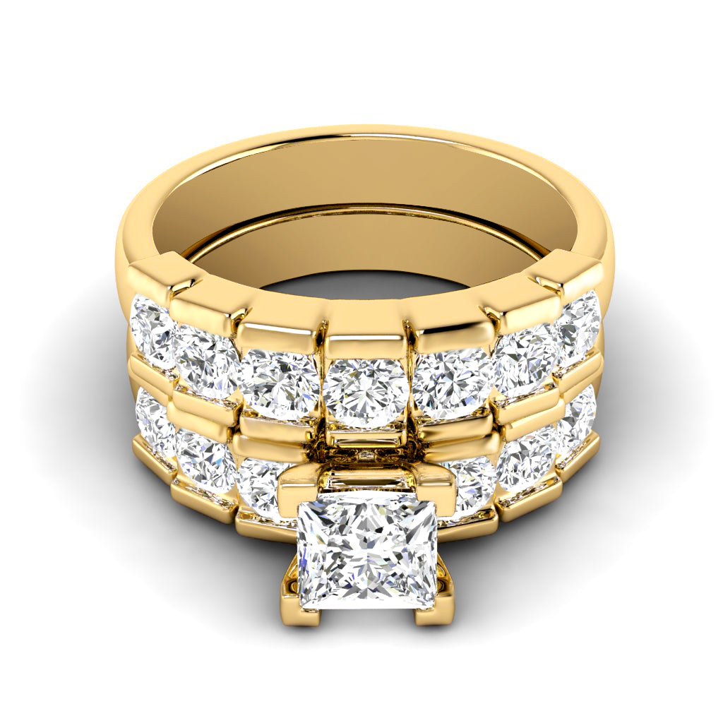 2.20-3.35 CT Round & Princess Cut Diamonds - Bridal Set
