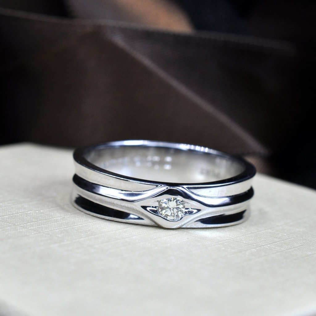 0.10 CT Round Cut Natural Diamonds - Mens Rings - Primestyle.com