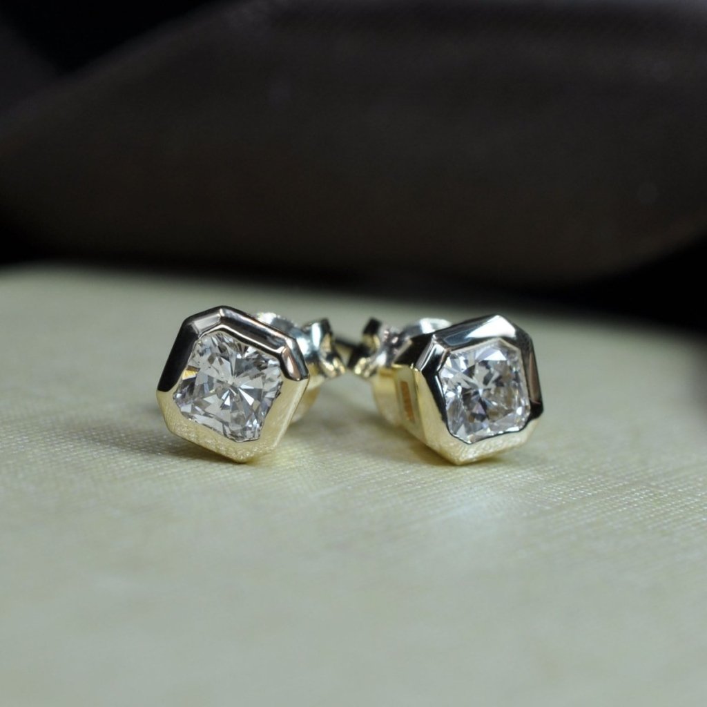 0.25 - 2.00 CT Ascher Cut Natural Diamonds - Stud Earrings - Primestyle.com