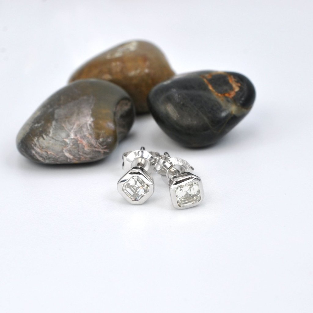 0.25-2.00 CT Ascher Cut Natural Diamonds - Stud Earrings