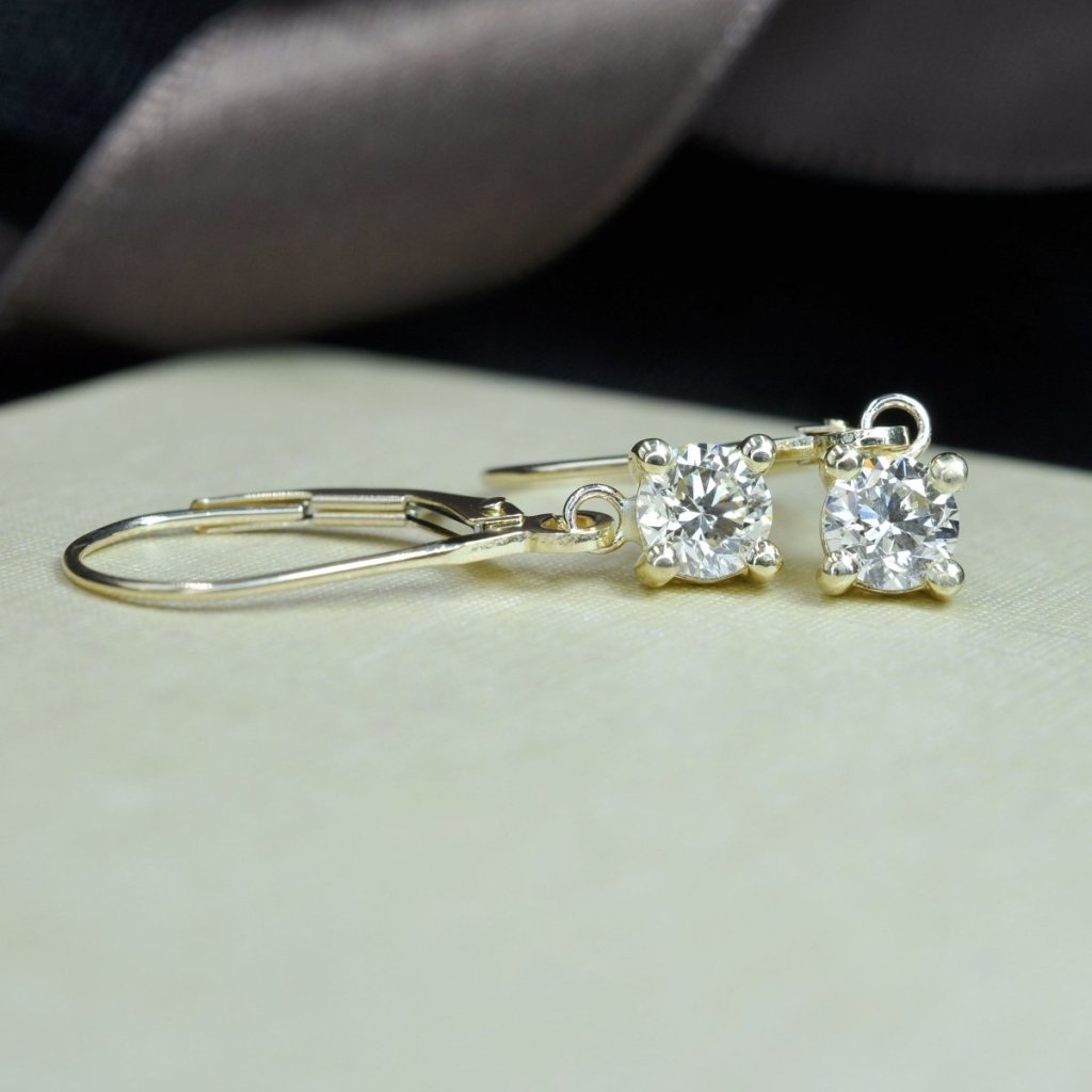 0.25 - 2.00 CT Round Cut Natural Diamonds - Stud Earrings - Primestyle.com