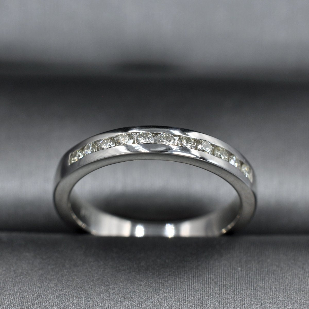 0.25 CT Round Cut Natural Diamonds - Wedding Band