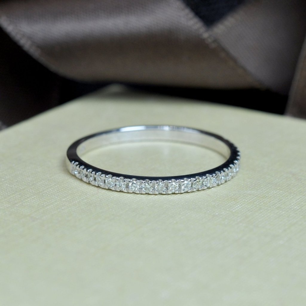 0.25 CT Round Cut Natural Diamonds - Wedding Band