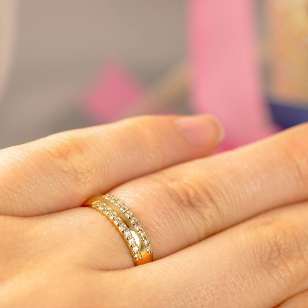 0.25 CT Round Cut Natural Diamonds - Wedding Band