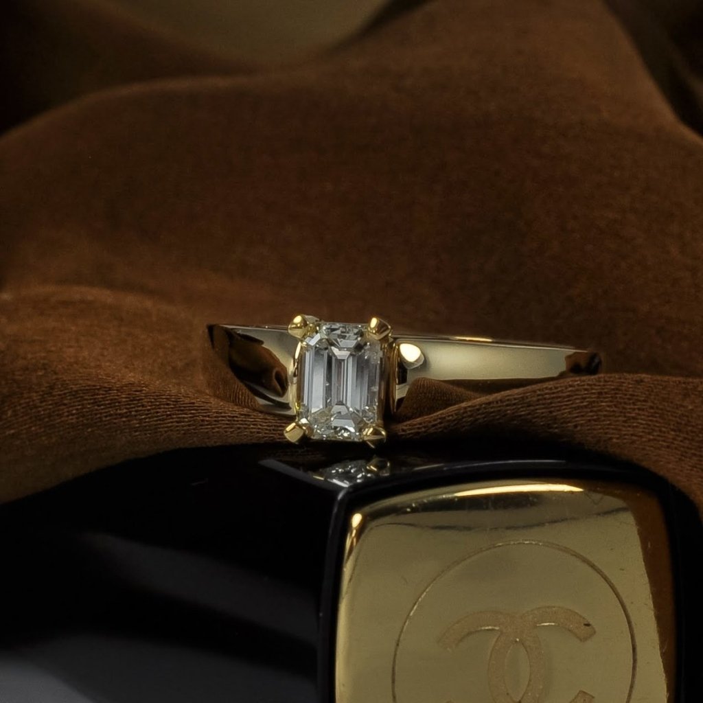 0.35 - 1.50 CT Emerald Cut Natural Diamonds - Solitaire Rings - Primestyle.com