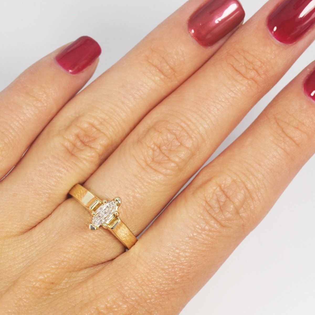 0.35-1.50 CT Marquise Cut Natural Diamonds - Solitaire Rings