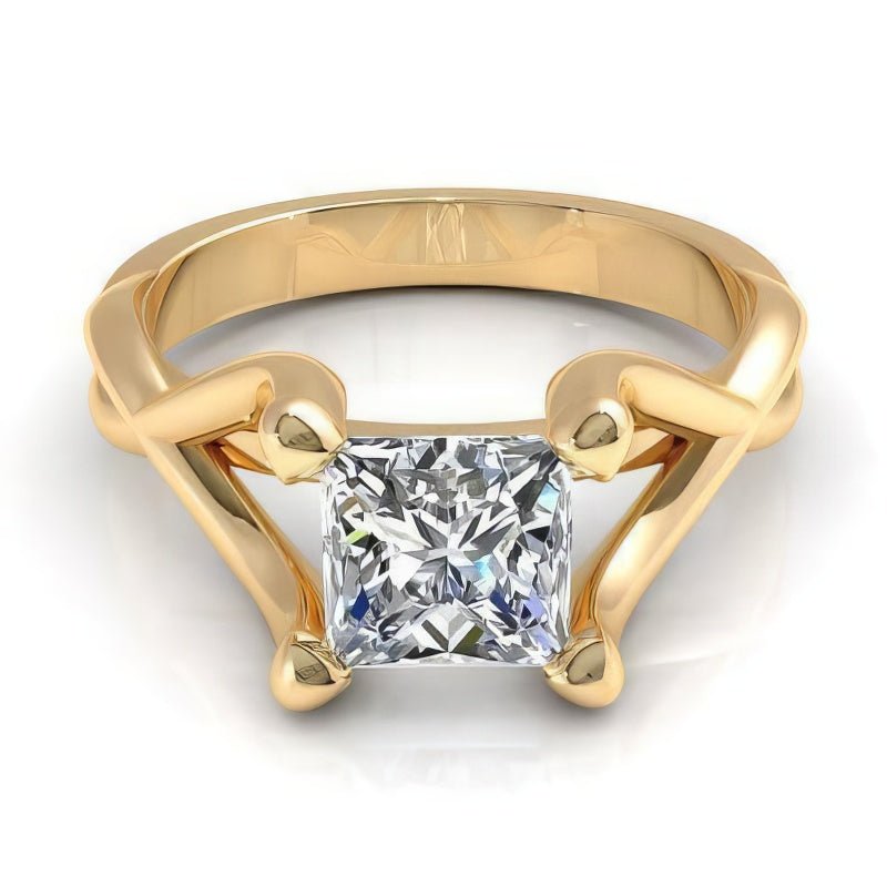 0.35-1.50 CT Princess Cut Diamonds - Solitaire Ring