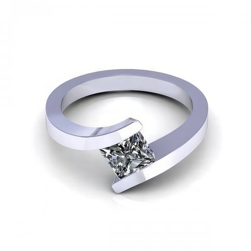 0.35-1.50 CT Princess Cut Diamonds - Solitaire Ring