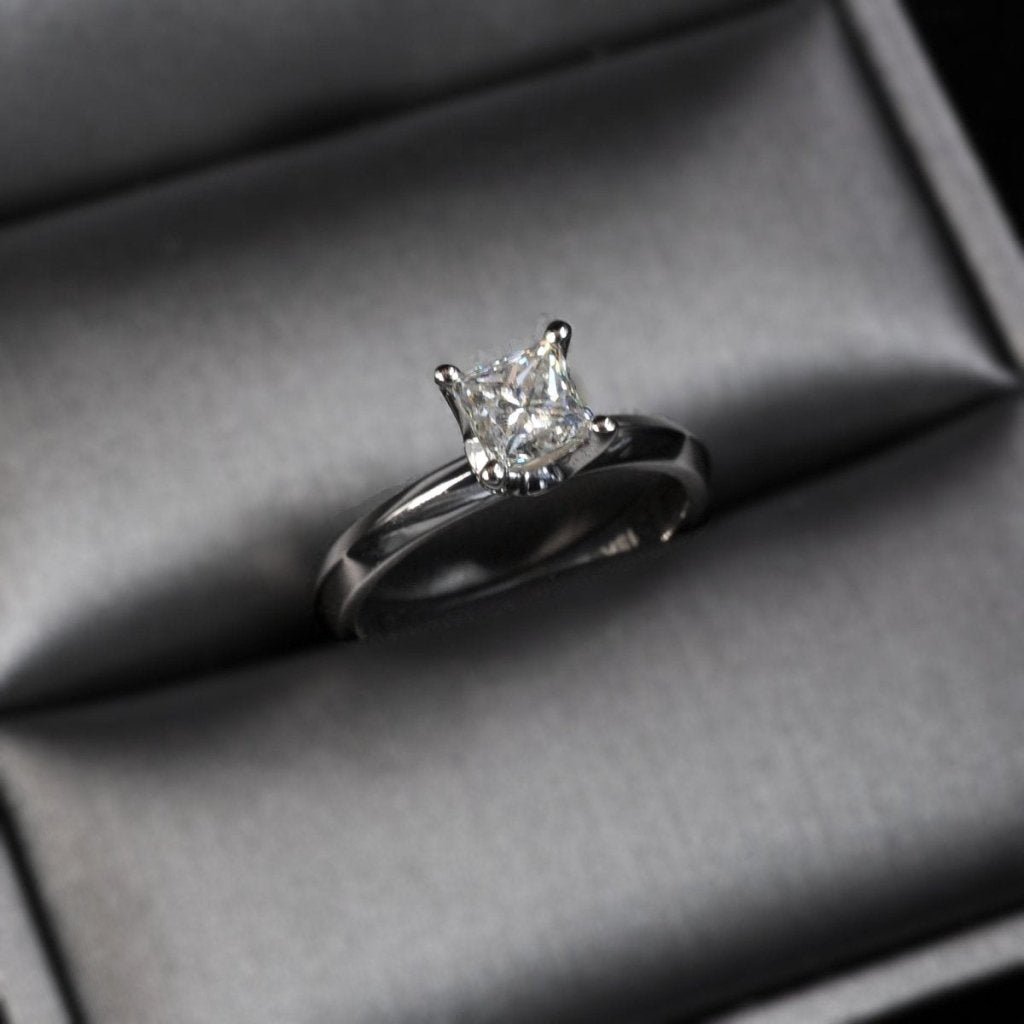 0.35 - 1.50 CT Princess Cut Natural Diamonds - Solitaire Rings - Primestyle.com