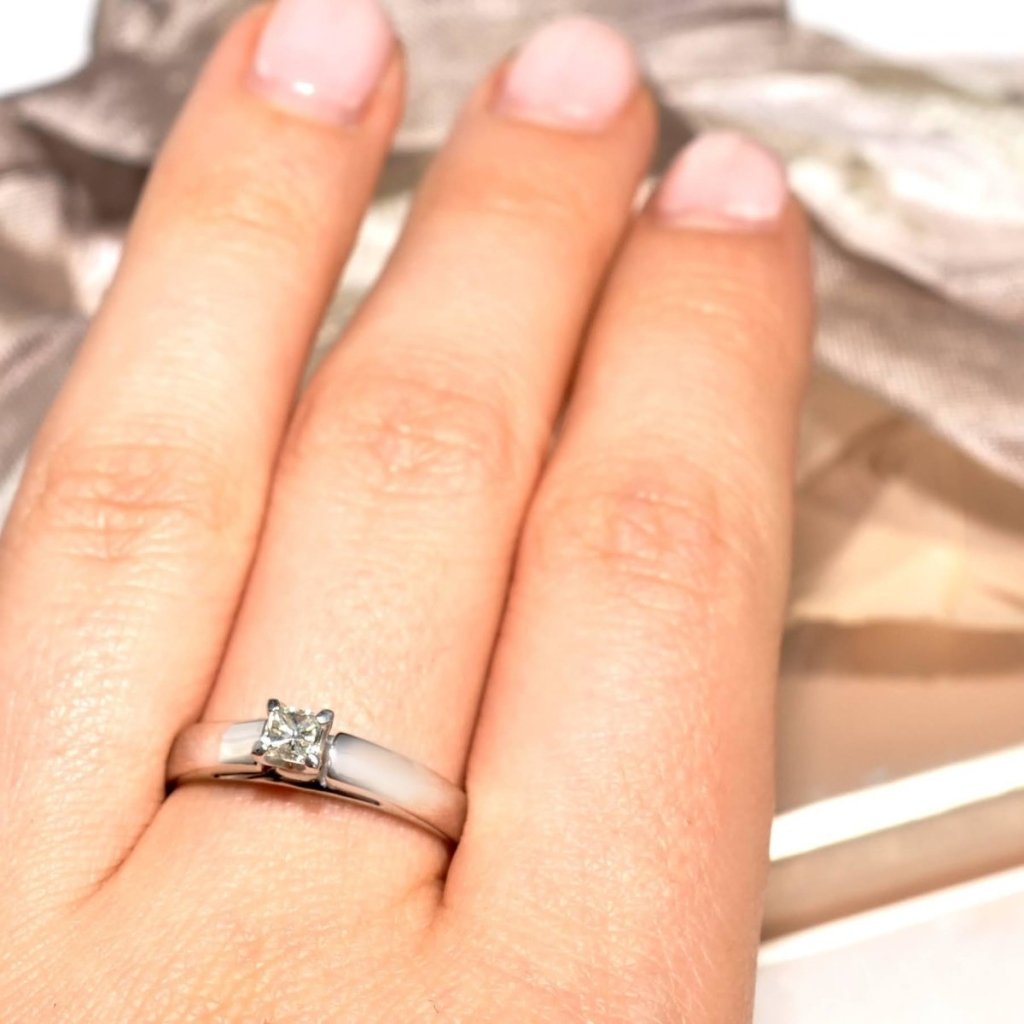 0.35 - 1.50 CT Princess Cut Natural Diamonds - Solitaire Rings - Primestyle.com