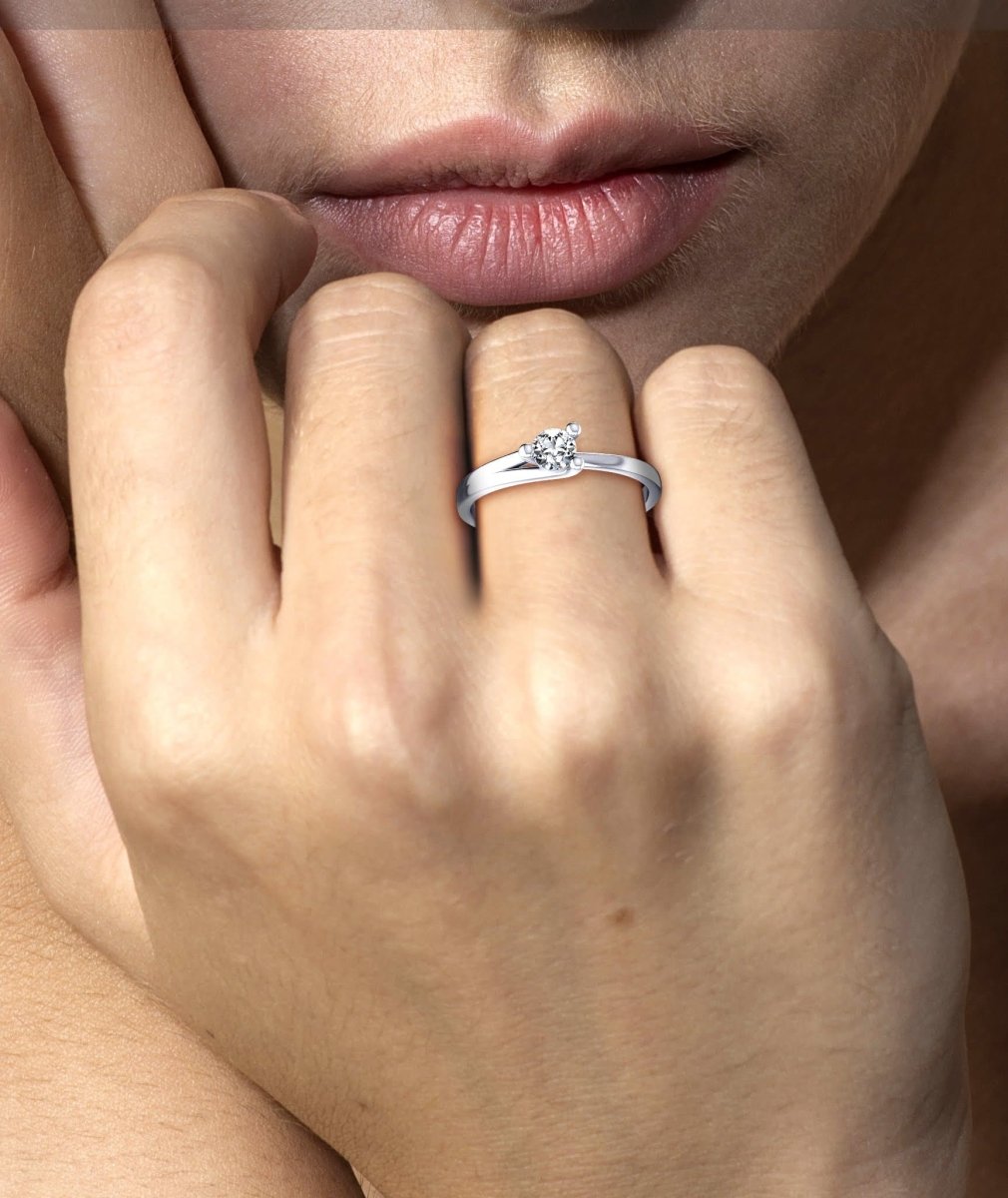 0.35-1.50 CT Round Cut Natural Diamonds - Solitaire Rings