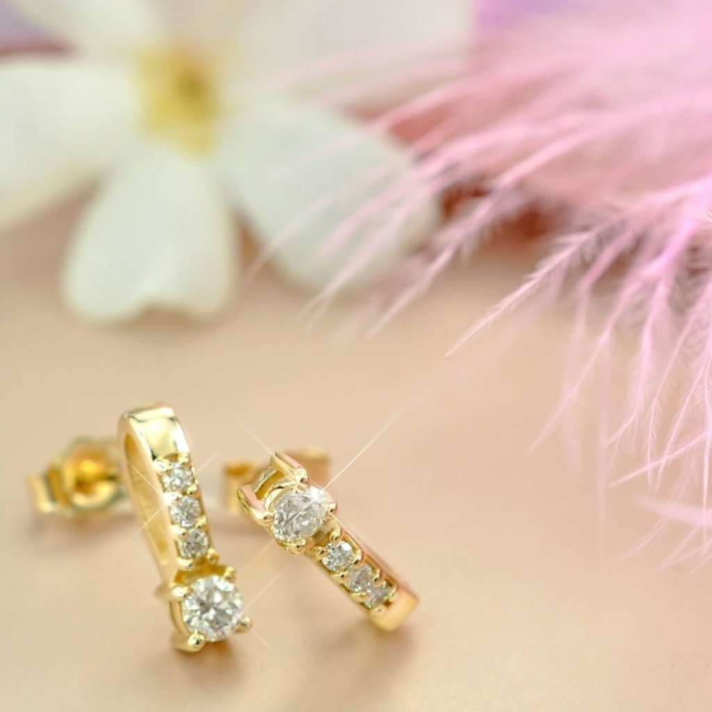 0.35-2.10 CT Round Cut Natural Diamonds - Stud Earrings