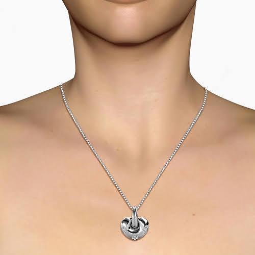 0.35 CT Round Cut Diamonds - Heart Pendant