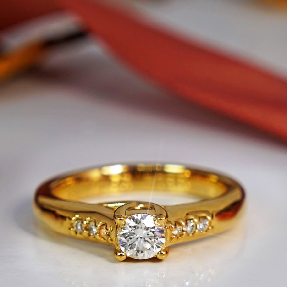 0.45-1.60 CT Round Cut Diamonds - Engagement Ring