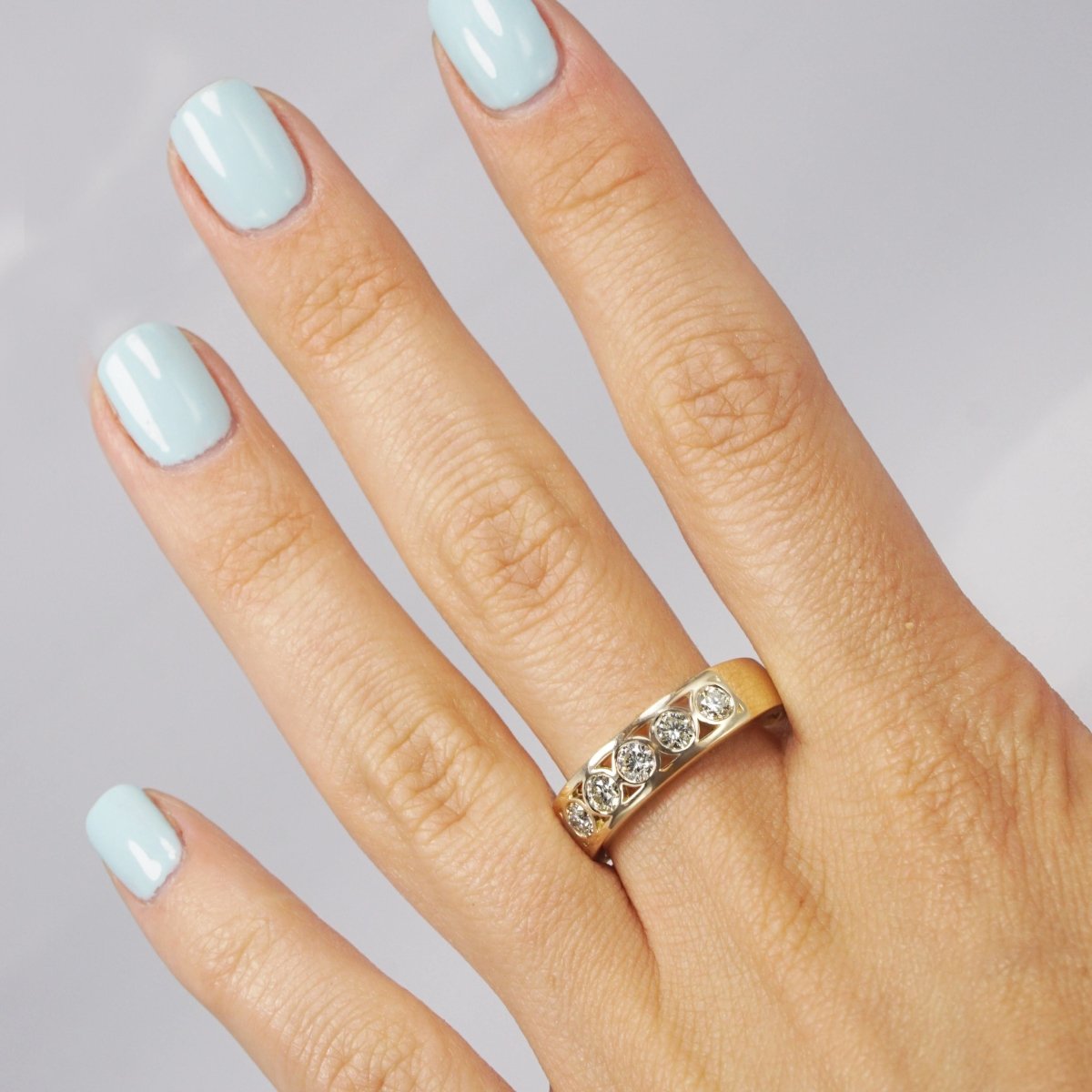 0.45 CT Round Cut Diamonds - Wedding Band - Primestyle.com