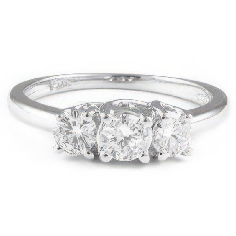 0.50-0.80 CT Round Cut Diamonds - Three Stone Ring - Primestyle.com