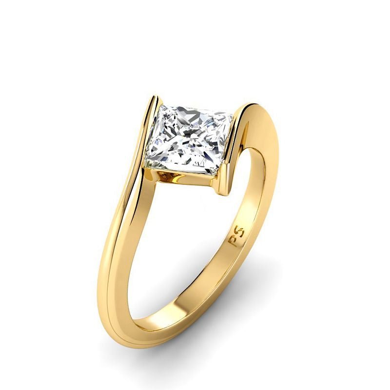 0.50-6.00 CT Princess Cut Diamonds - Solitaire Rings