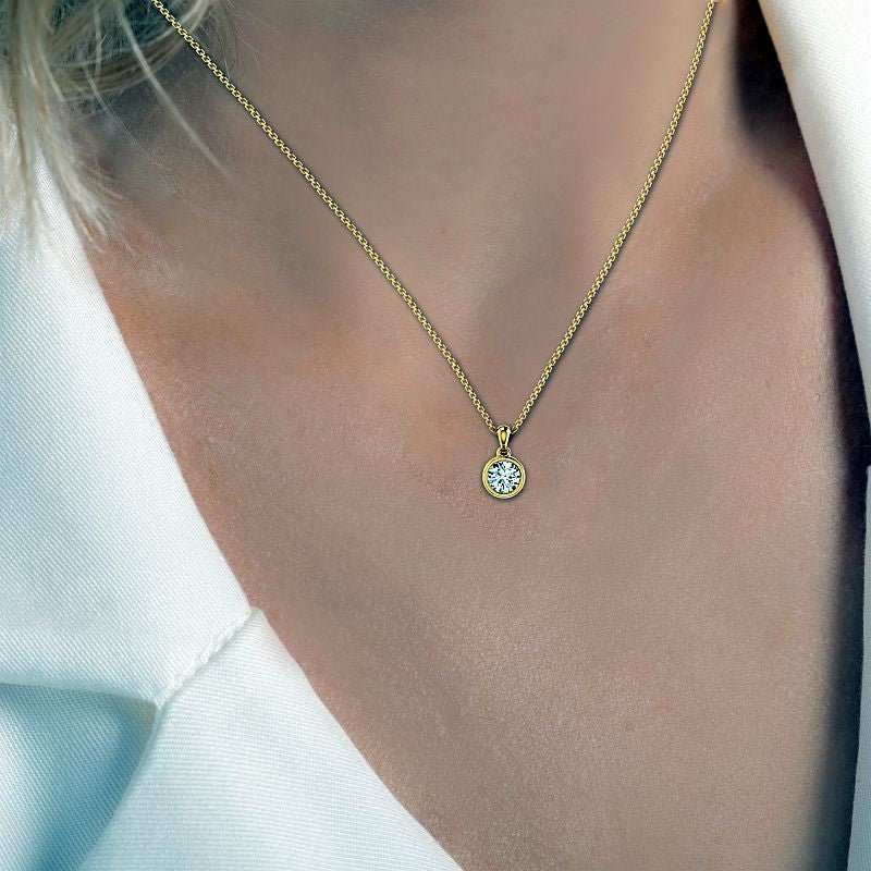 0.50-6.00 CT Round Cut Diamonds - Solitaire Pendant