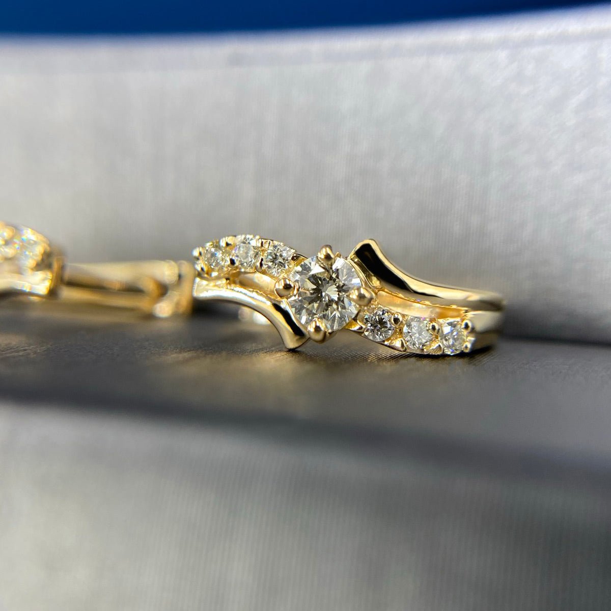 0.50 CT Round Cut Diamonds - Hoop & Drop Earrings - Primestyle.com