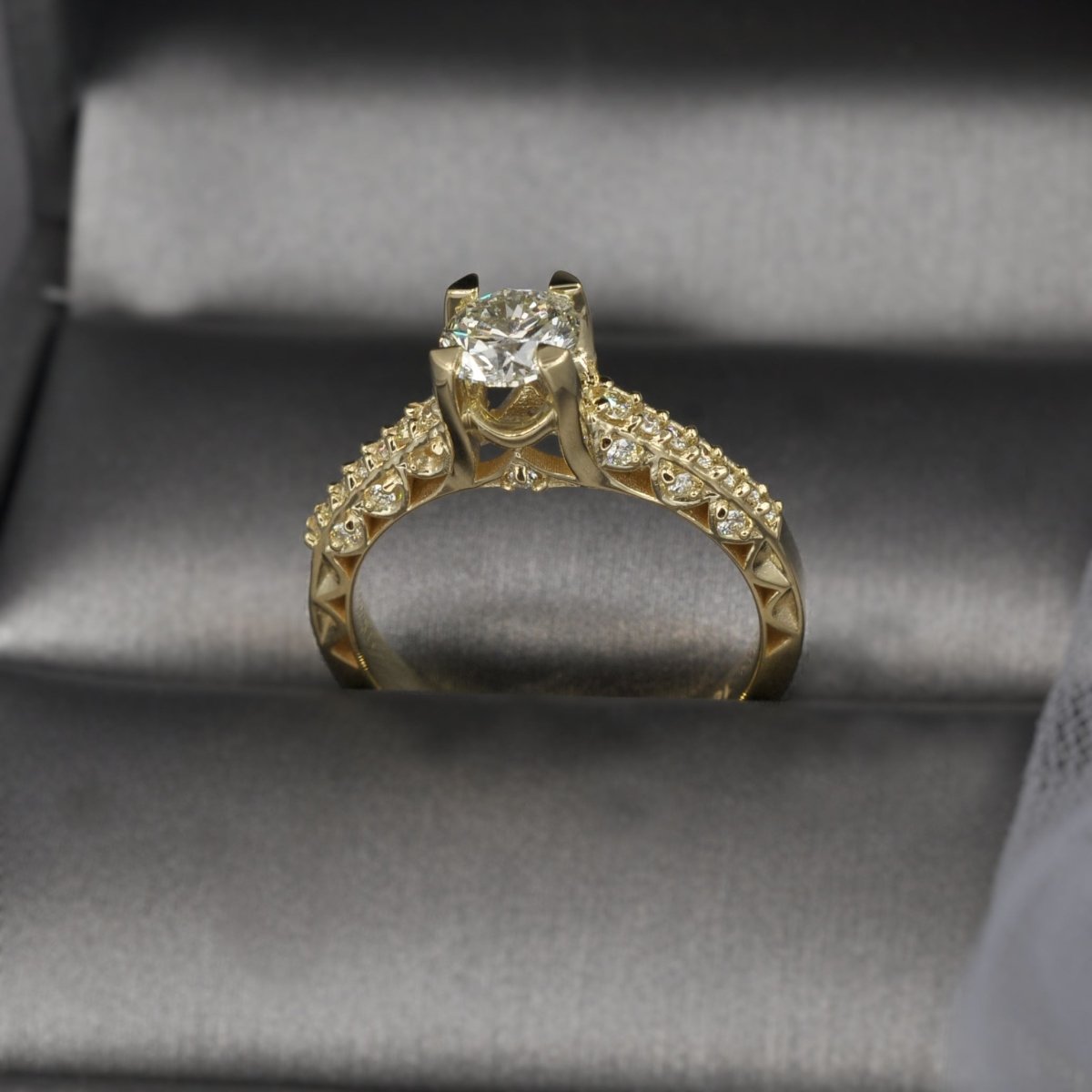 0.60-1.75 CT Round Cut Diamonds - Engagement Ring